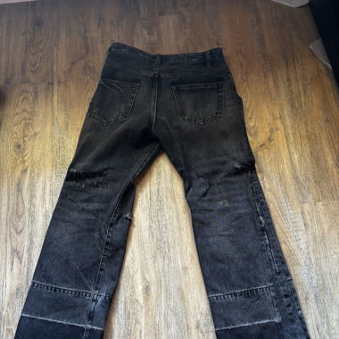 Flared Jeans