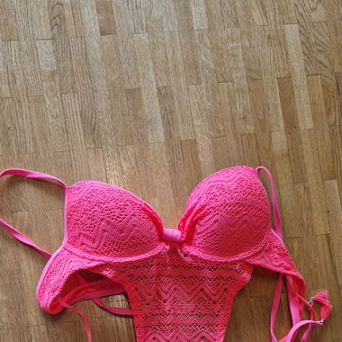Maillot de bain 1 pièce rose corail taille M