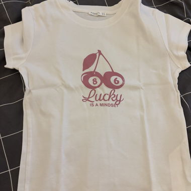 basic white shirt with Print