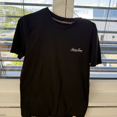 Jack & Jones black T-shirt S