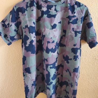 T-shirt camo