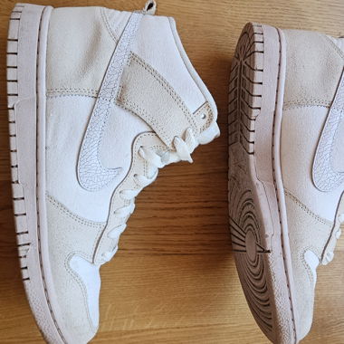 Nike Dunk High Sneaker