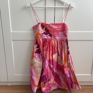 Buntes Trägerkleid