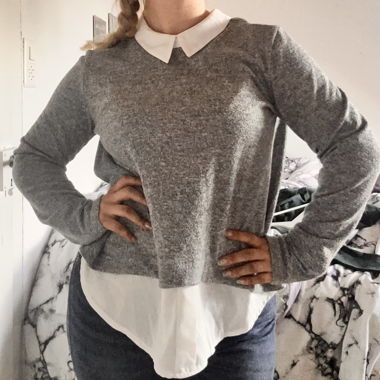 Chic Grey Pullover