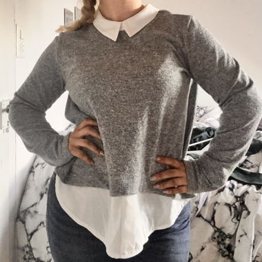 Chic Grey Pullover