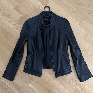 Black leather biker jacket S
