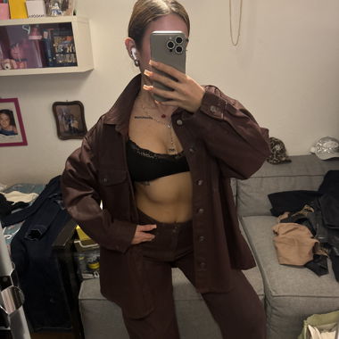 Coated Braun/Rote Jeans