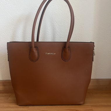 Handtasche