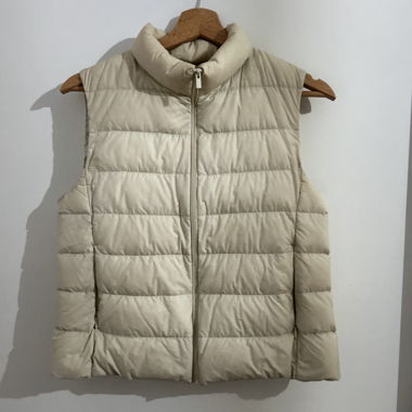 Piumino UNIQLO Ultra Light Down Smanicato XS beige