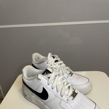 Nike Sneaker