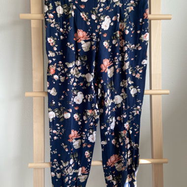 Pantaloni in tessuto floreale