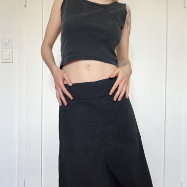 black low waist skirt