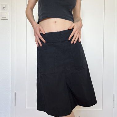 black low waist skirt