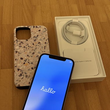 iPhone 12 128GB, 84% Batterieleistung