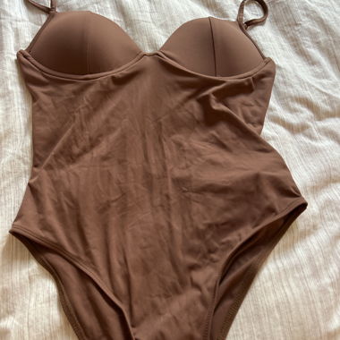 Body marrone