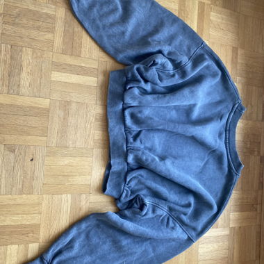 Blue-grey Cropped Sweater