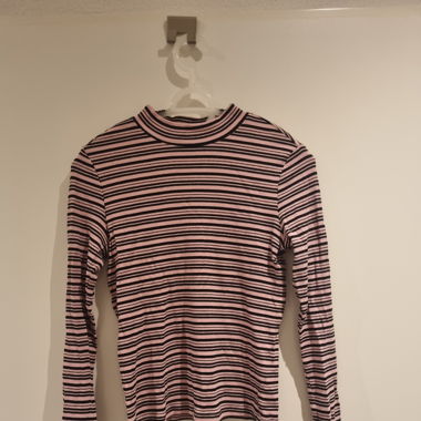 Leichter Pullover