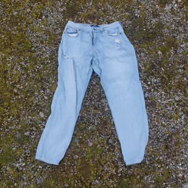 Light Ripped Jeans