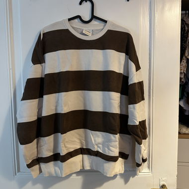 Pull oversize rayé