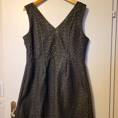 Robe sans manches noire