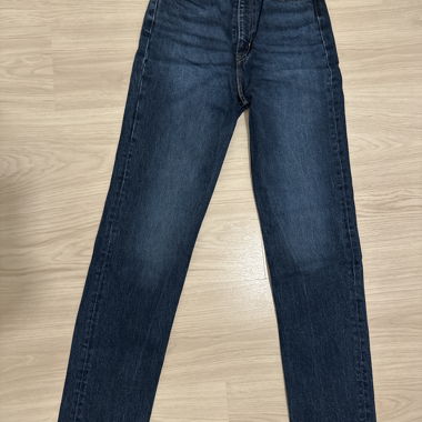 724 Slim Straight