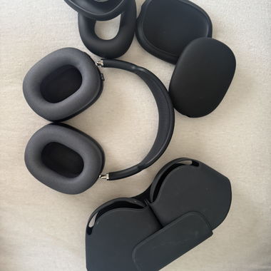 AirPods Max with Case