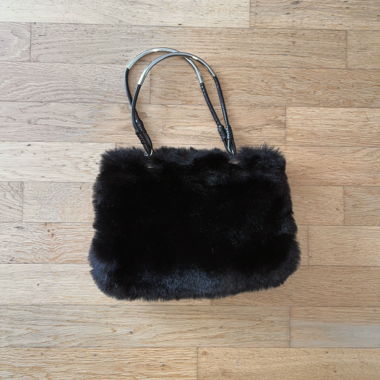 Flauschige Fell-Tasche