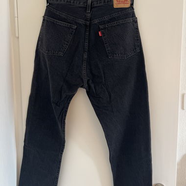 Levi’s schwarze Denim-Jeans W31 L28