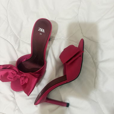 Mules à talons Zara roses, pointure 39