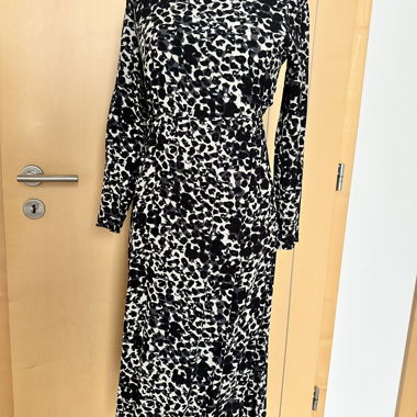 Kleid