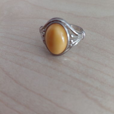 Bague vintage à pierre jaune