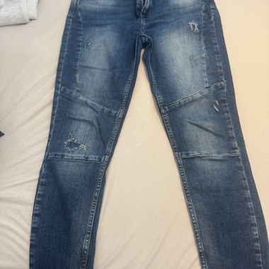 Jeans usati con look used