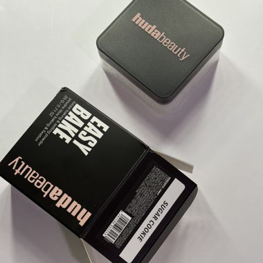 Poudre Huda Beauty