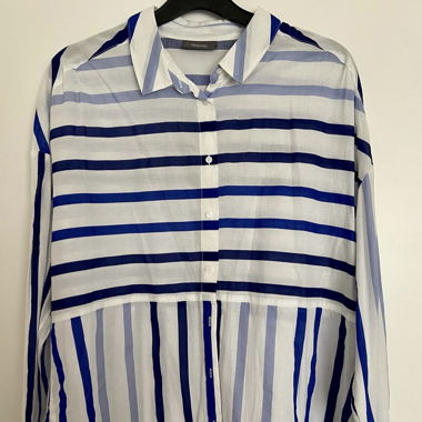 Bluse mit streifen 