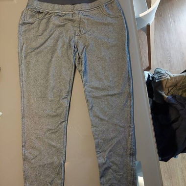 Maternity leggings