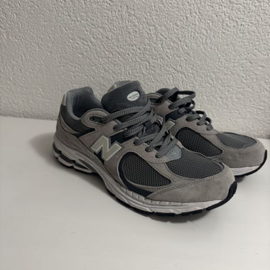 New Balance 2002r Grey Sneakers 