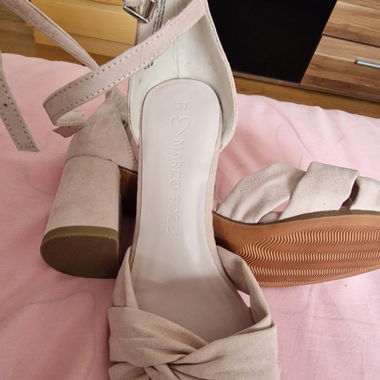 Schuhe 