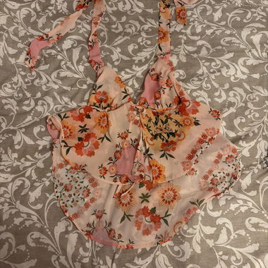 Top floreale rosa