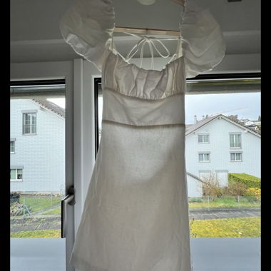 Weisses Kleid
