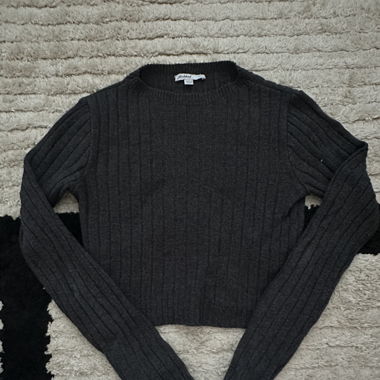 Subdued Cropped Sweater