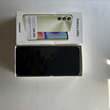 Samsung Galaxy A05s verde con scatola