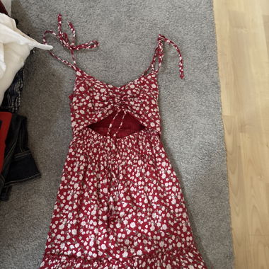 Red dress 