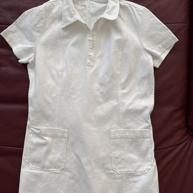 Abito polo in jeans bianco