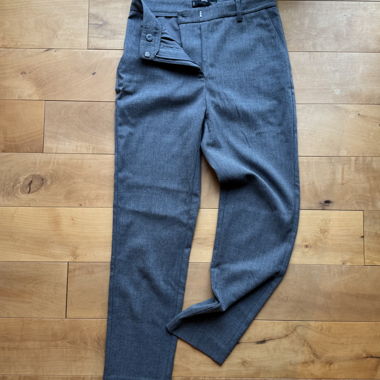 Pantalon en tissu gris