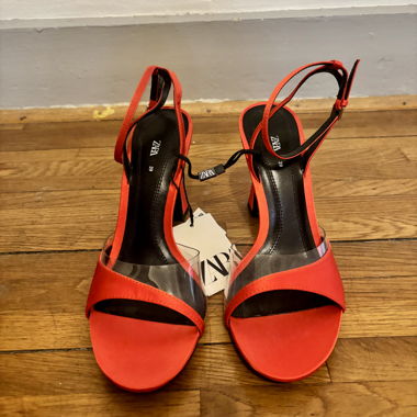 Sandali Zara rossi con tacco