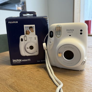 Fujifilm Instax Mini 11 Ice White