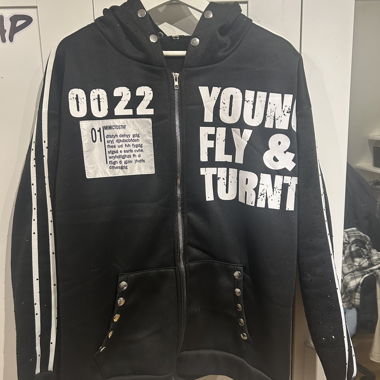 Felpa con zip Y2K