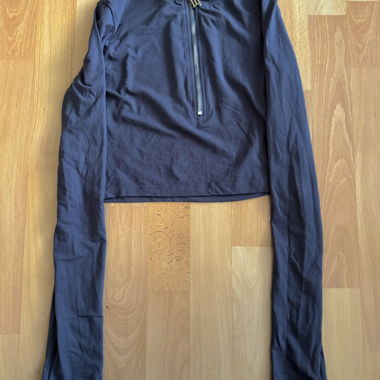Long-sleeve top
