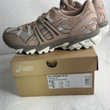 ASICS sneakers rose