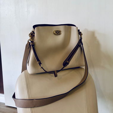 Borsa Coach crema a tracolla e crossbody
